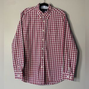 Tommy Hilfiger Men’s Button Down 
Plaid Shirt
Size Large